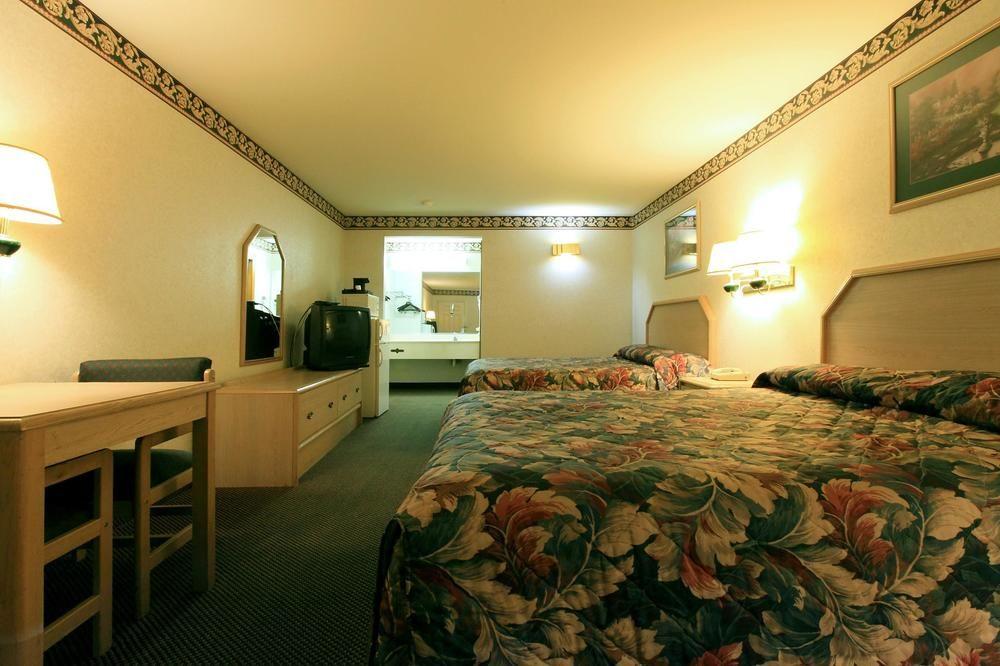 Brentwoodinn&Suites 格伦艾伦 外观 照片